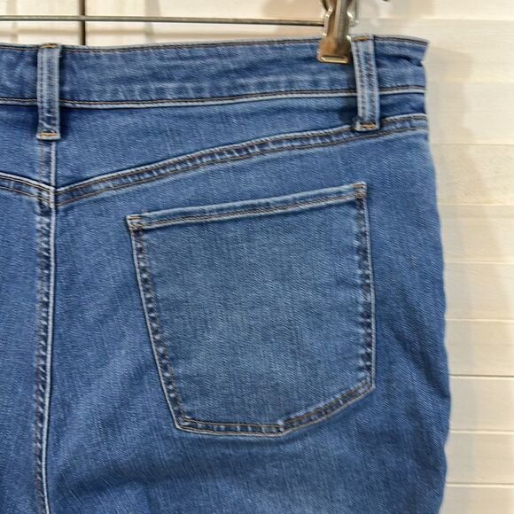 Talbots Capri Jeans Size 12P Pedal Pusher Crop Stretch - Picture 9 of 13